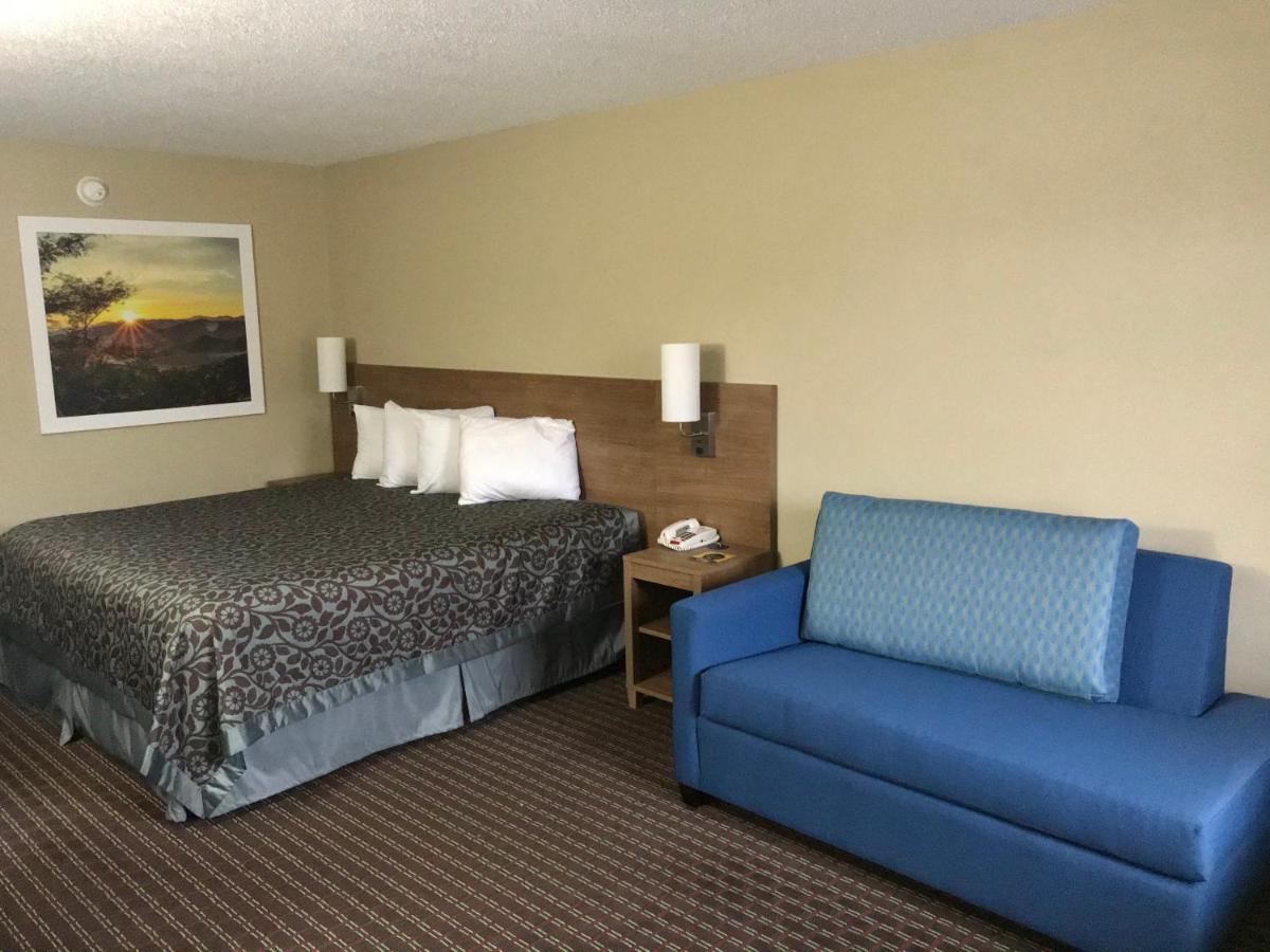 Days Inn By Wyndham Lexington-Columbia Kültér fotó